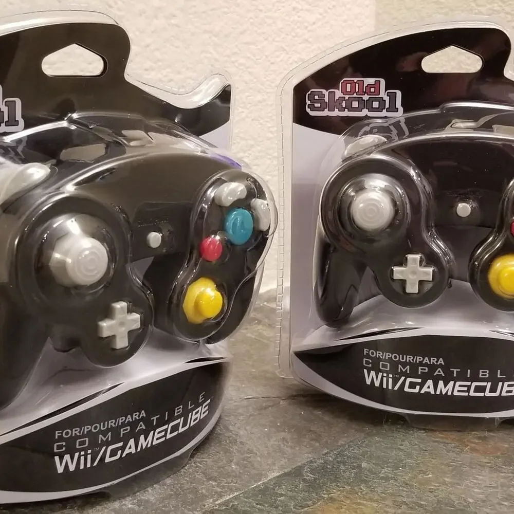 2 Gamecube Controllers - Black (NEW) - Nintendo - Old Skool